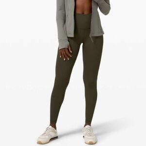 BNWOT Lululemon High rise Wunder Under Leggings